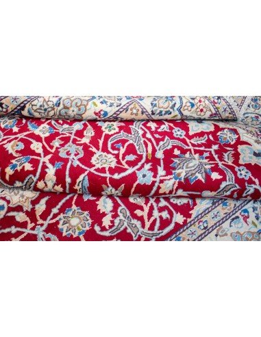 Hand knotted Persian Nain Rug