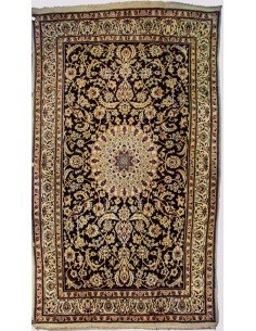 Hand knotted Persian Nain Rug